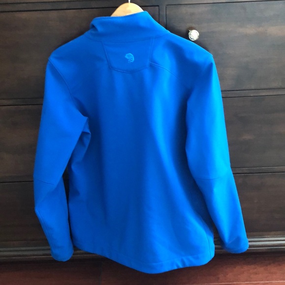 Mountain Hardware soft shell jacket - Picture 3 of 3